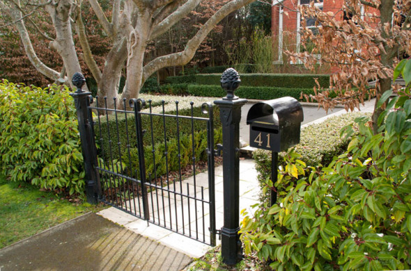 Gartentor aus Metall - Gartenweb